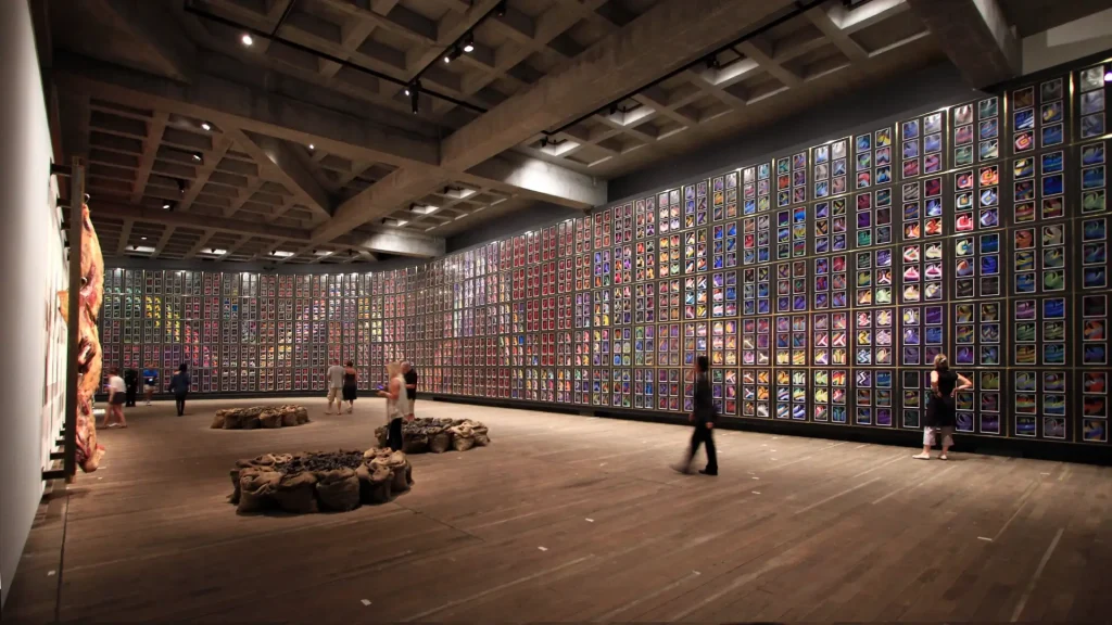 By jeffowenphotos - Tasmania, The Mona, museum of old & new art, CC BY 2.0